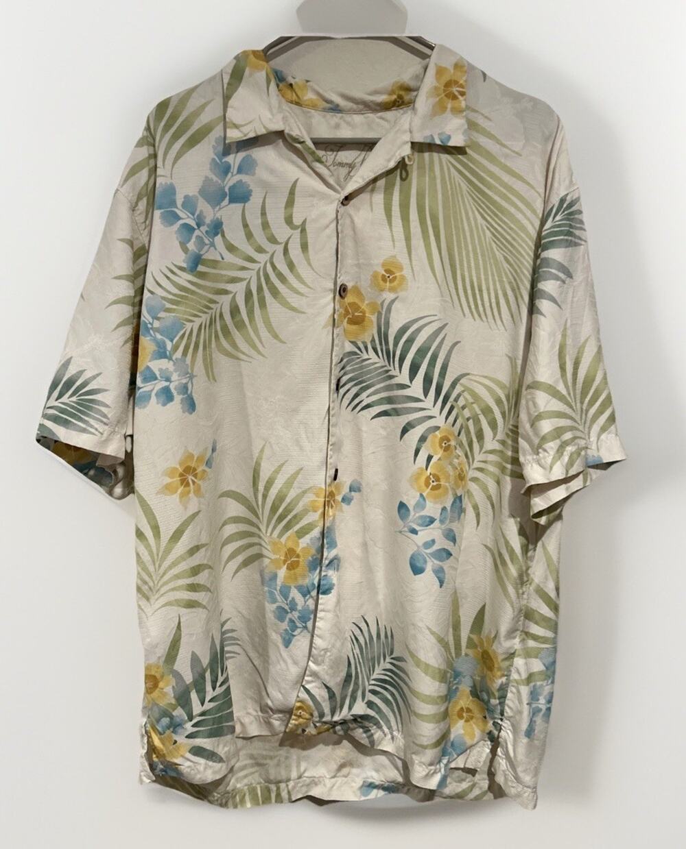 Tommy Bahama Mens Size XL Hawaiian Shirt Palm Tree Pattern Button Up Silk